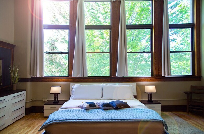 Hotel School 31 Lofts At Colors Studios