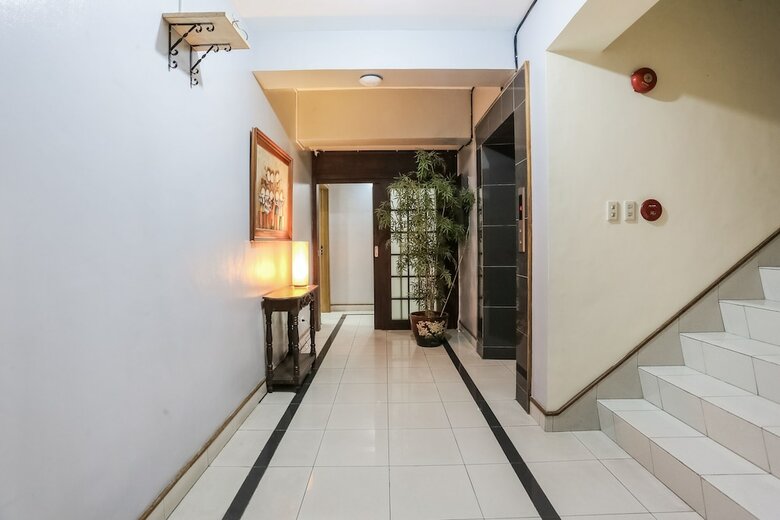 Hotel Oyo 389 Alley 8