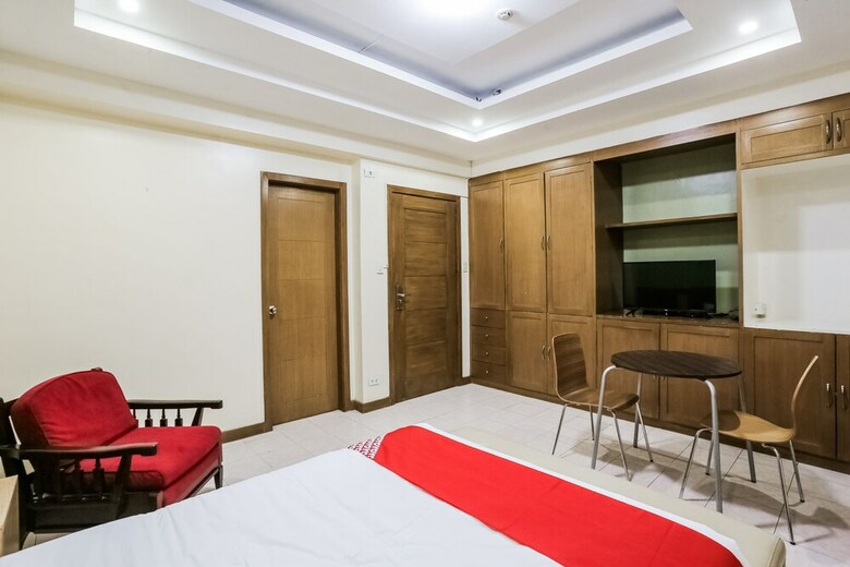 Hotel Oyo 389 Alley 8