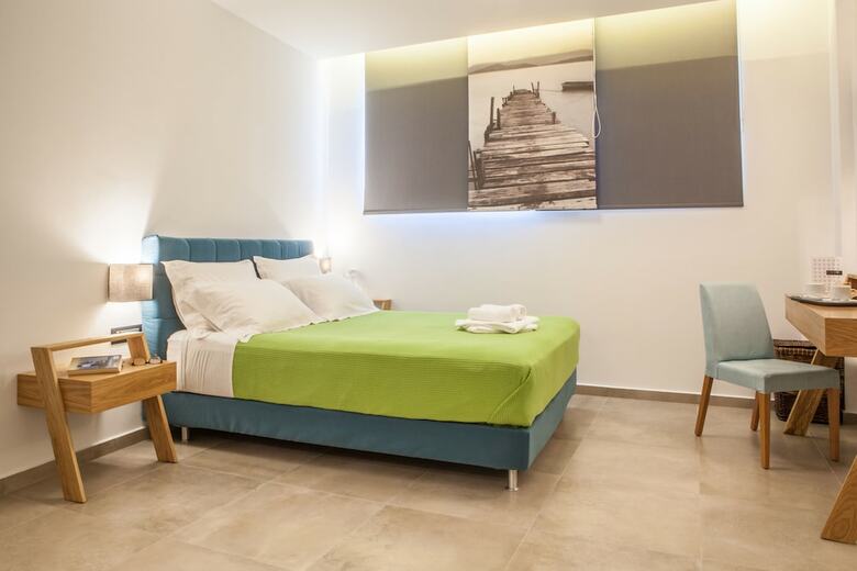 Hotel Anemos Rooms & Apartments