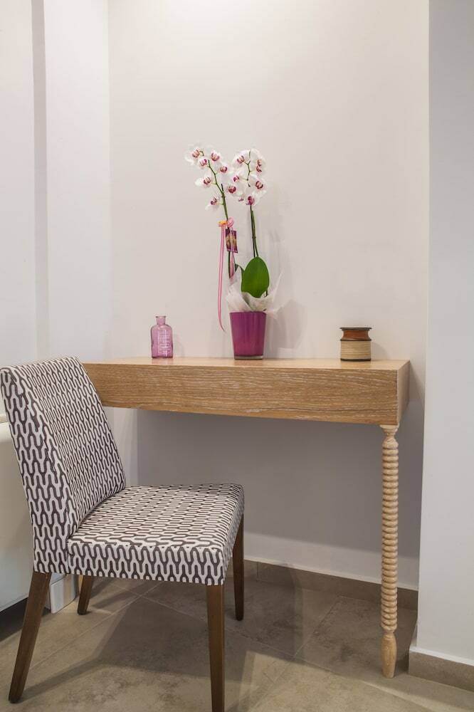 Hotel Anemos Rooms & Apartments