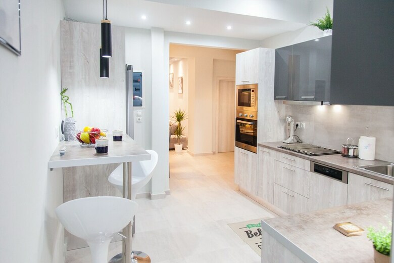 Beautiful And Cozy Apartment In Piraeus