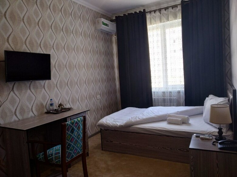 Garden Plaza Hotel