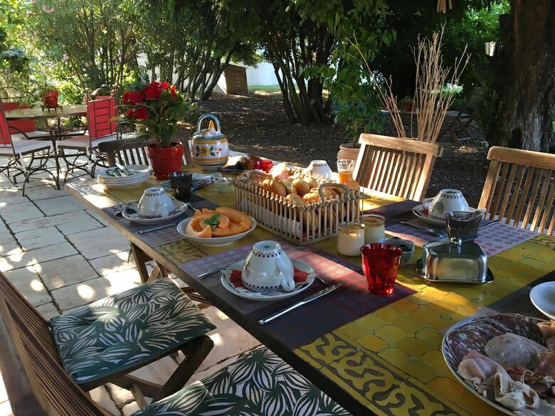 Bed & Breakfast Mas de La Respelido