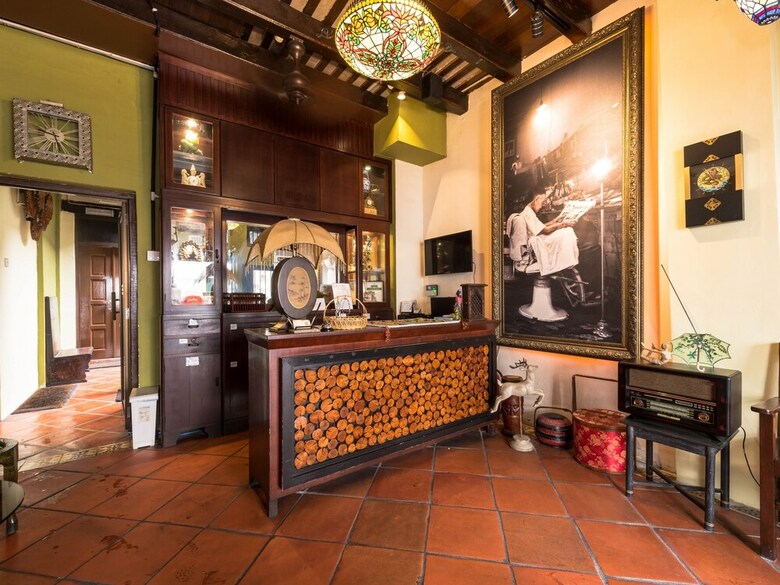 Hotel Oyo 89368 Cintra House