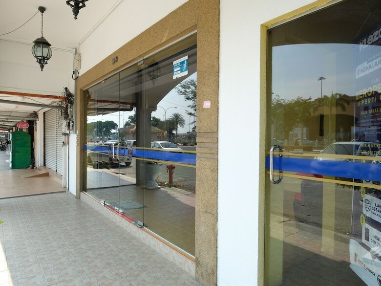 Hotel Oyo 89352 Golden Terminal Lodge