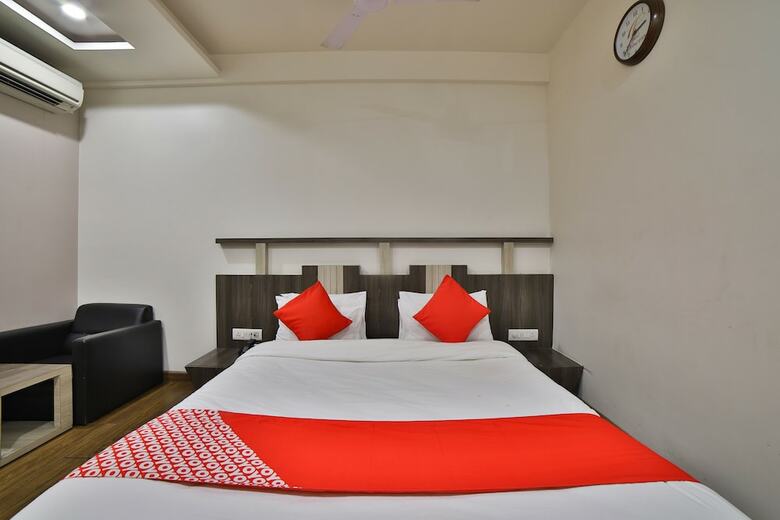 Oyo 29341 Hotel Princess