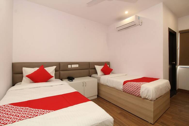 Hotel Oyo 35362 My Place S R Nagar