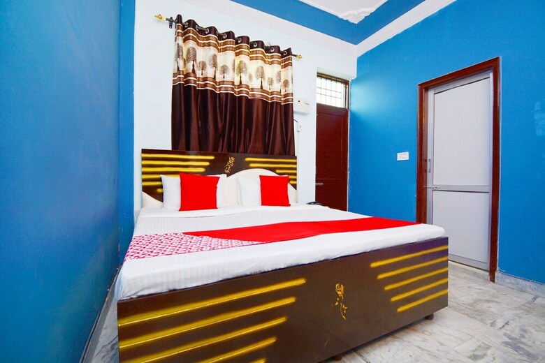 Hotel Oyo 38123 Jb Inn