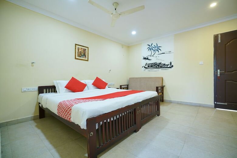 Hotel Oyo 4280 The City Gate Residency