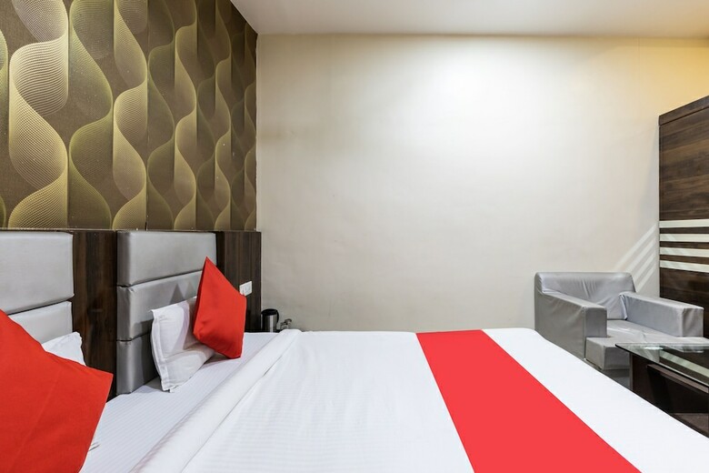 Hotel Oyo 41898 Balaji Palace