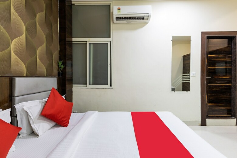 Hotel Oyo 41898 Balaji Palace
