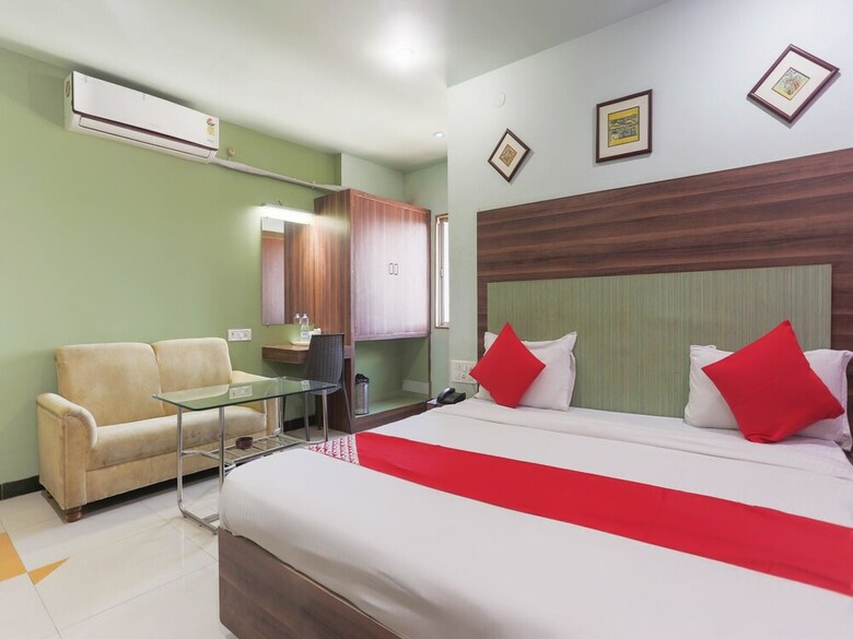 Oyo 45790 Hotel Bhubaneswari Classic