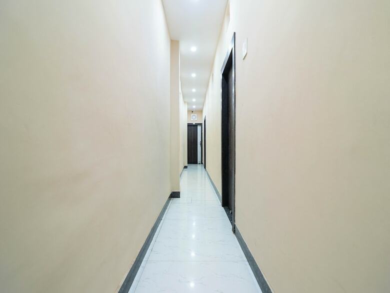 Spot On 44041 Hotel Ambay International