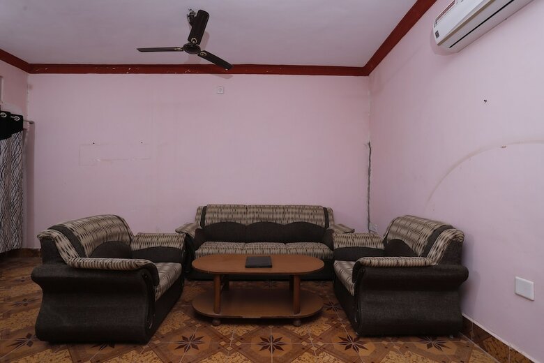 Hotel Oyo 29714 Mumal Resort