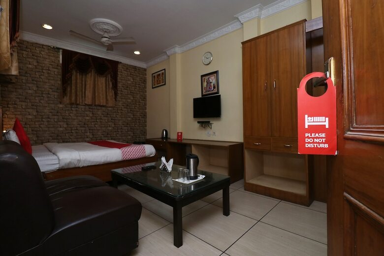 Oyo 30858 Hotel Sp International