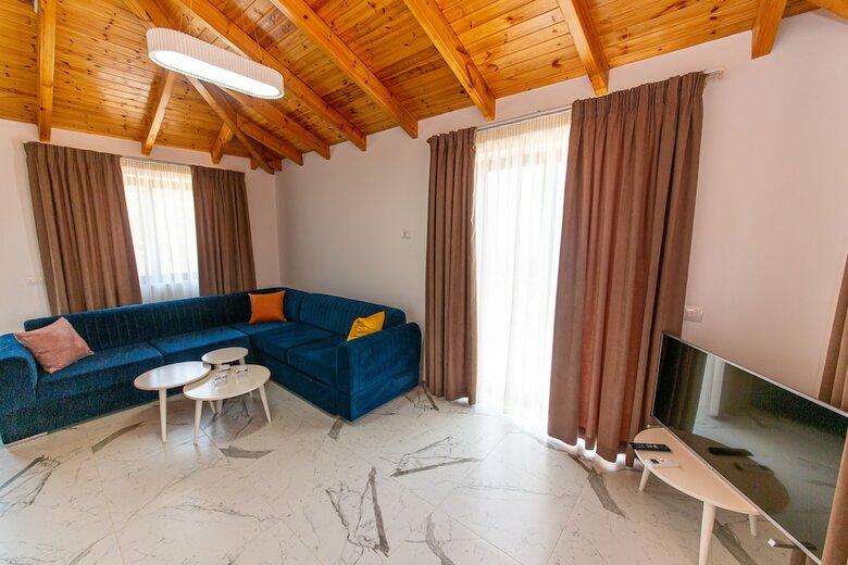 Hotel Santa Oliva Suites