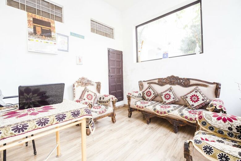 Hotel Oyo 37341 Heritage High