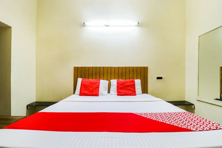 Oyo 46321 Hotel Rising Sun