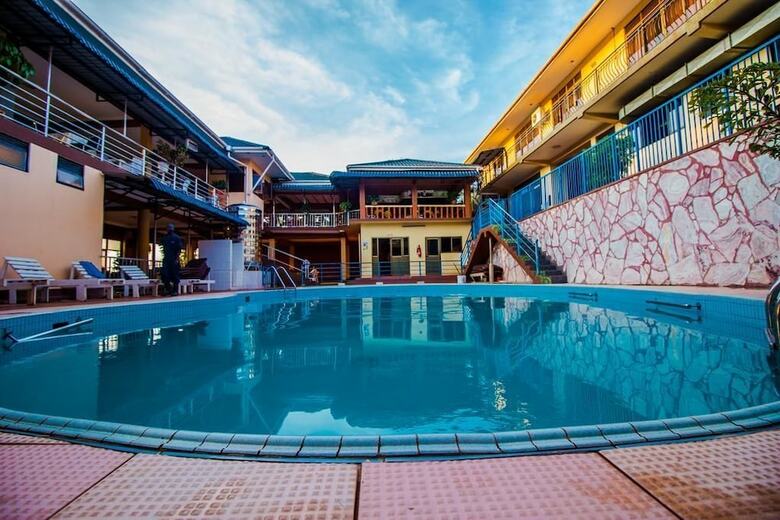 Hotel Paradise On The Nile