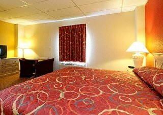 Hotel Econo Lodge Inn & Suites Walnut