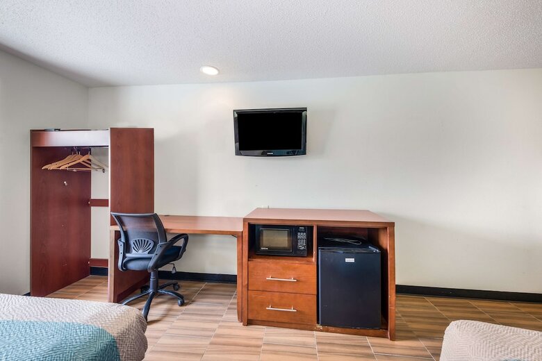 Hotel Microtel Inn & Suites By Wyndham Brunswick