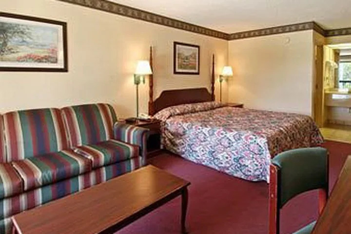 Hotel Microtel Inn & Suites By Wyndham Brunswick