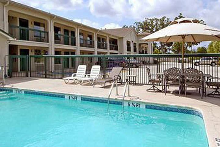 Hotel Microtel Inn & Suites By Wyndham Brunswick