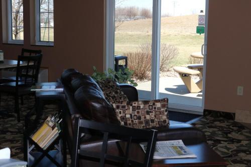 Hotel Boulders Inn & Suites - Atlantic
