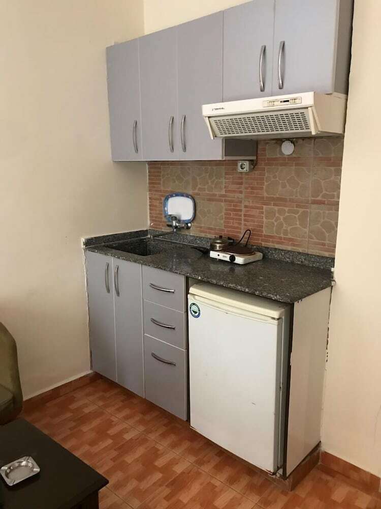 Aparthotel Weekend Furnished Apartment
