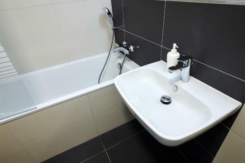 Krakovska Apartmeet