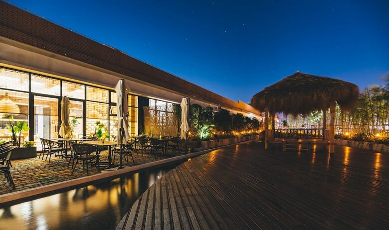 Atour Hotel Xintian Plaza Houma