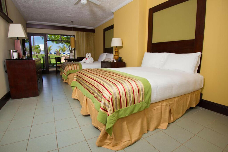 Hotel Doubletree Resort By Hilton Puntarenas All Incl.