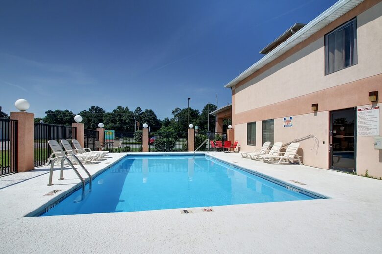 Hotel Key West Inn Baxley
