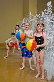 Hotel Arrowwood Resort And Conference Center