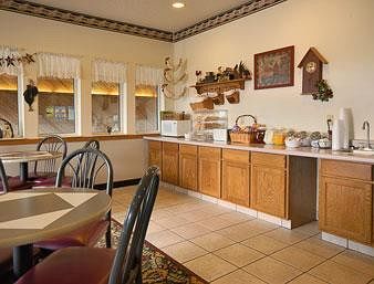 Hotel Super 8 Motel - Carroll East