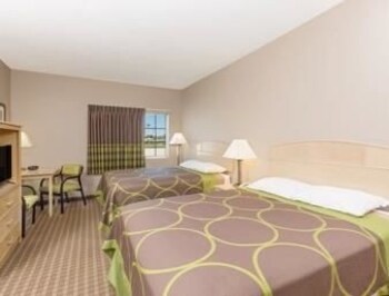 Hotel Super 8 Motel - Carroll East