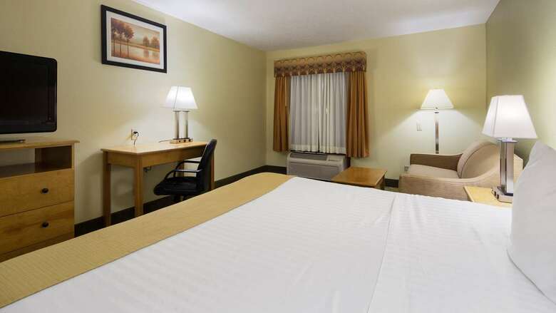 Hotel Best Western Crossroads Inn