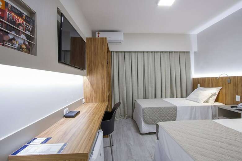 Hotel Le Canard Joinville