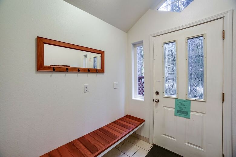 Mt. Baker Lodging Cabin 16 ? Hot Tub, Pets, Sleeps 4! By Mbl