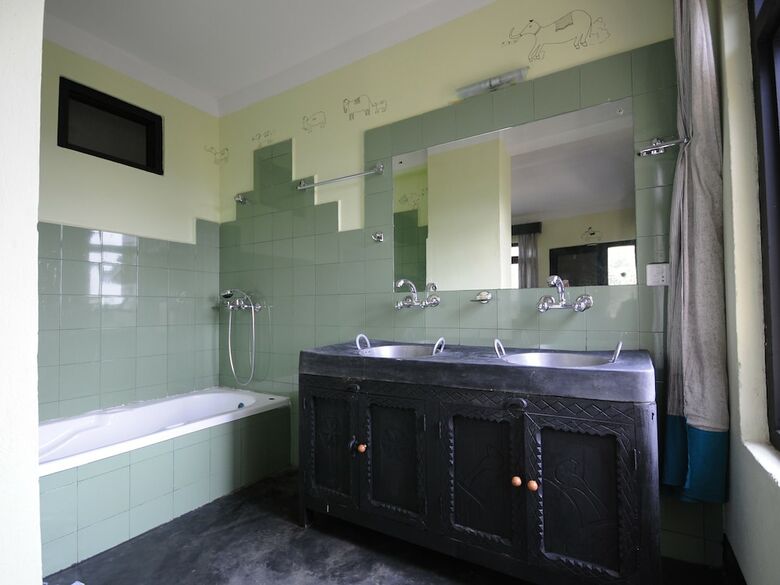 Hotel Sapana Village Lodge