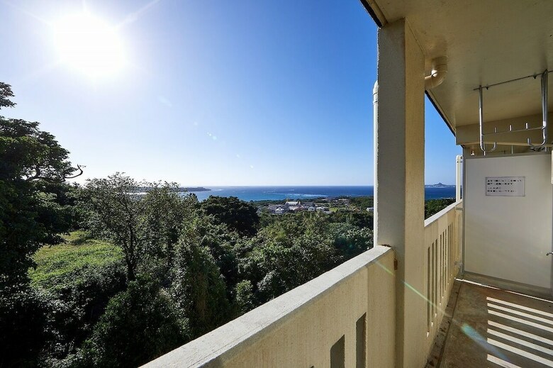 Apartamentos Yanbaru Forest Hills