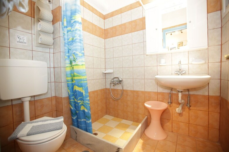 Kontaratos Studios & Apartments