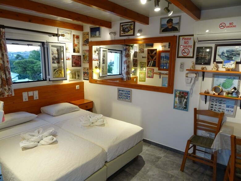 Kontaratos Studios & Apartments