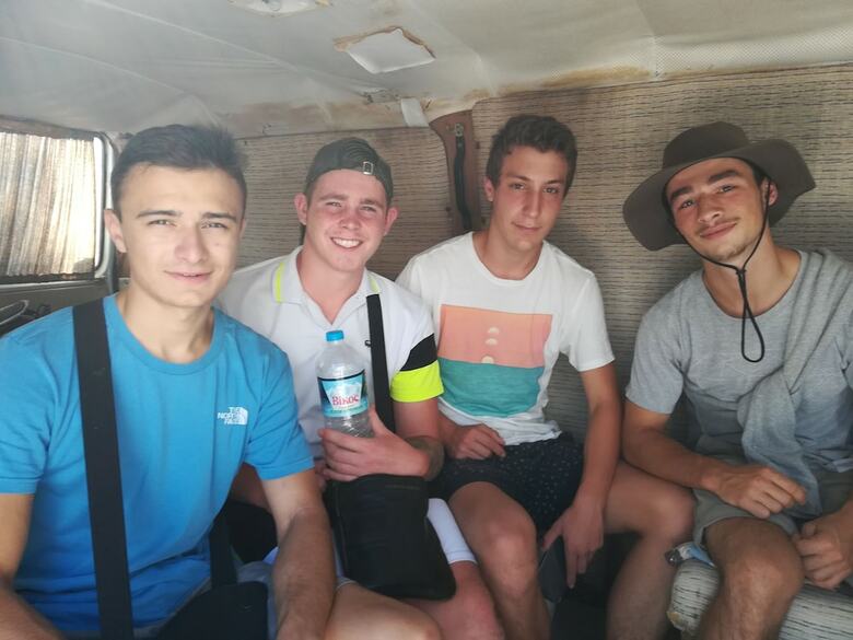 Kontaratos Studios & Apartments