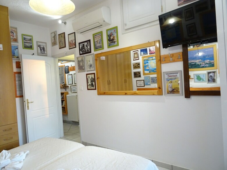 Kontaratos Studios & Apartments