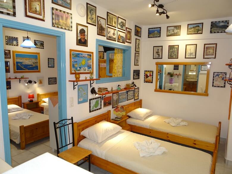 Kontaratos Studios & Apartments