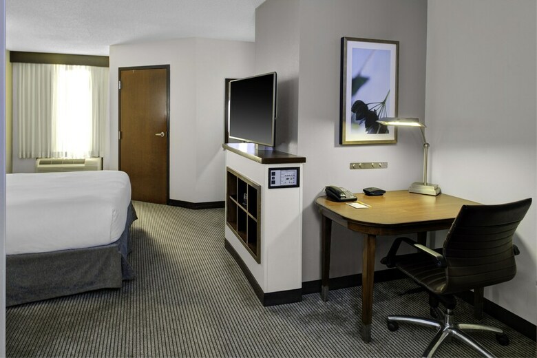 Hotel Springhill Suites By Marriott Atlanta Perimeter Center