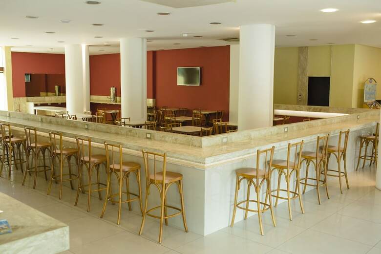 Vela Branca Praia Hotel