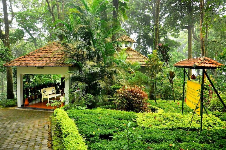 Hotel The Tall Trees Munnar